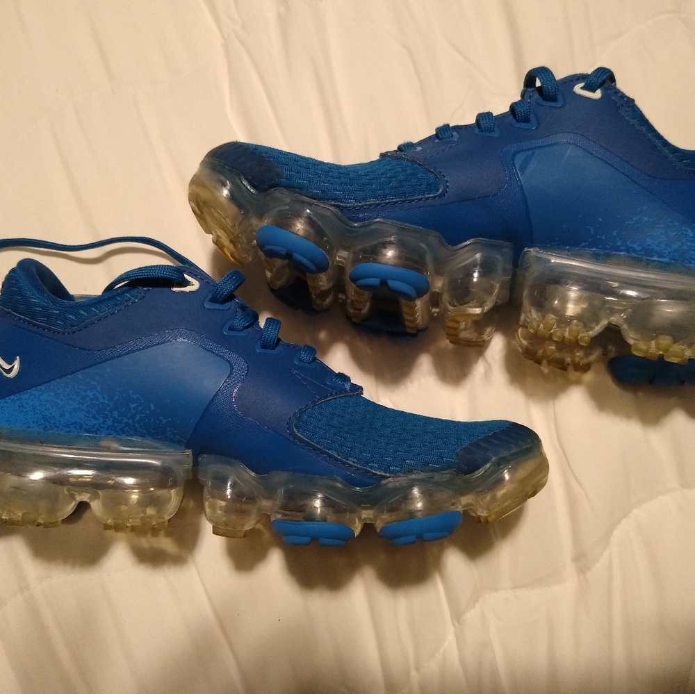 Big Kid Nike Vapormax